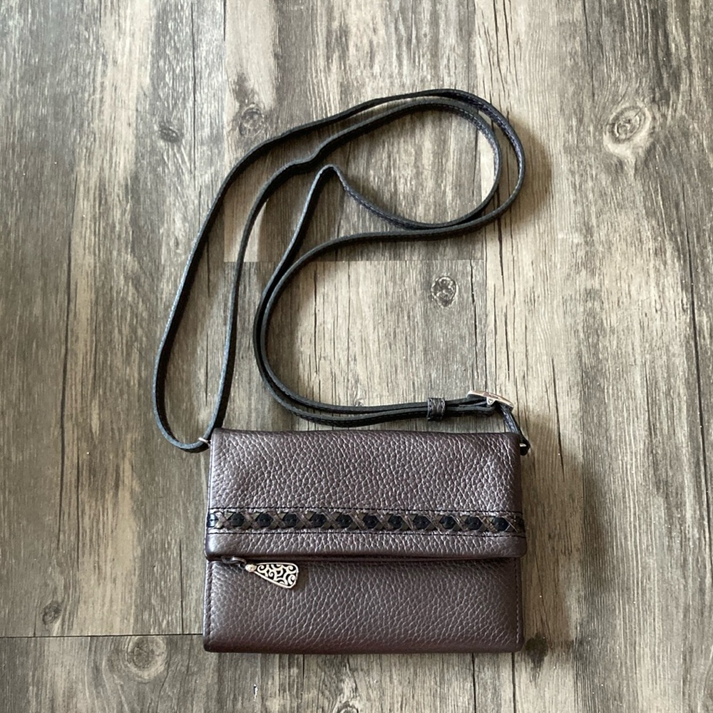 Brighton wallet/purse adjustable and removable strap